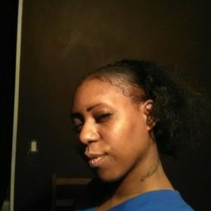 Meet your Posher, Kamesha